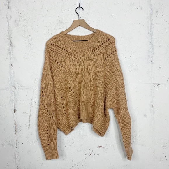 Elizabeth and James Oversize Shimmer Cropped Sweater Size XL - Picture 1 of 9